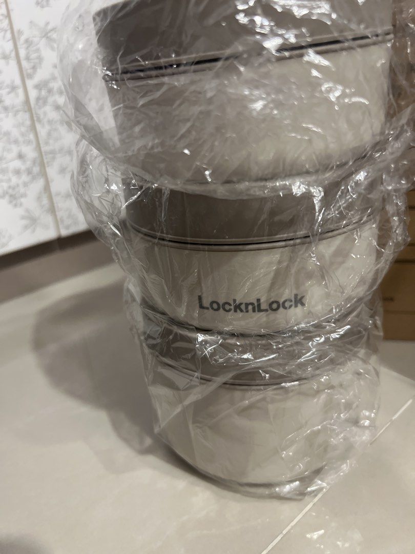 LocknLock Lunch Box Set - Brand New461488751599298562