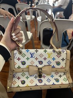 (Category: ) located in . Submitted by everythingsale101 (Listing ID 1439256649, Image 1). Description: .