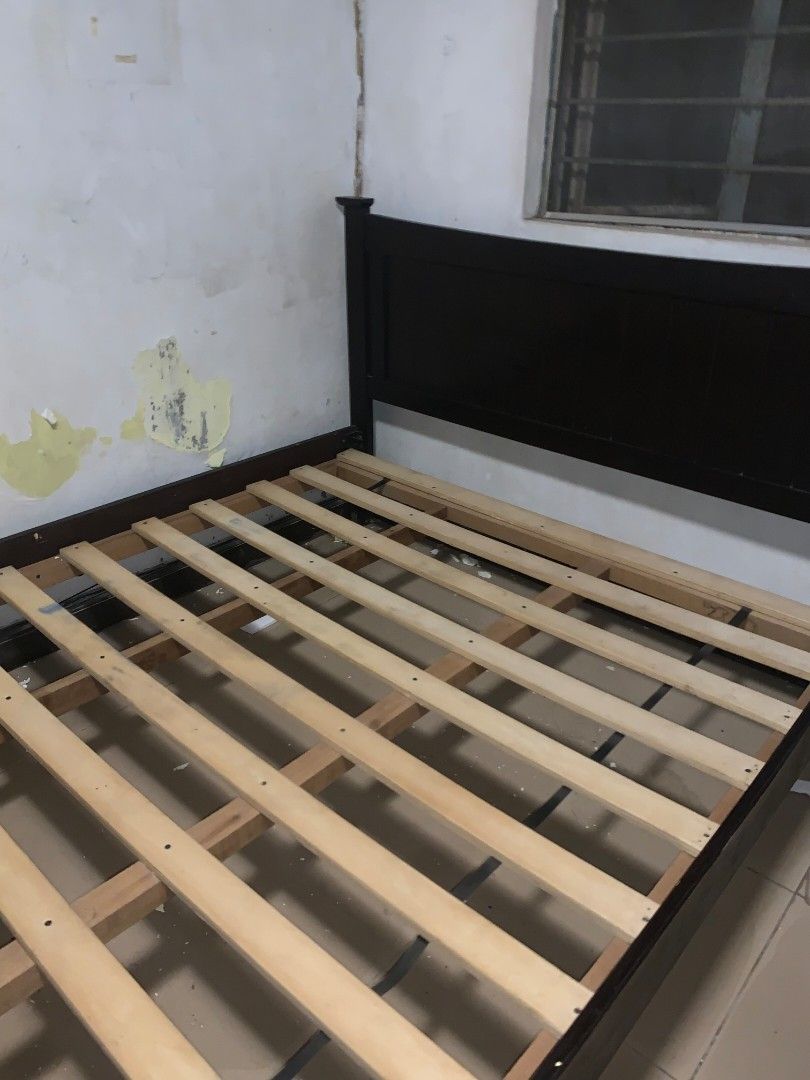 MALAYSIAN RUBBERWOOD QUEEN BED FRAME (Category: Bed Frames & Mattresses) located in Cainta. Submitted by jaluna (Listing ID 1439325520, Image 1). Description: THIS IS A SALEM BRAND QUEEN MALAYSIAN RUBBERWOOD. *** FOR PICK UP ONLY AT ORTIGAS EXTENSION CAINTA,RIZAL (exact pickup location will be disclosed to sure buyer).
