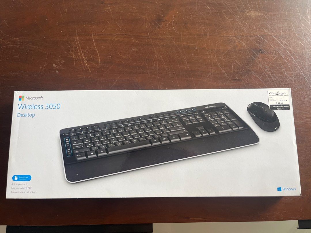 Microsoft Wireless 3050 Desktop Keyboard and Mouse Combo461054467155568640