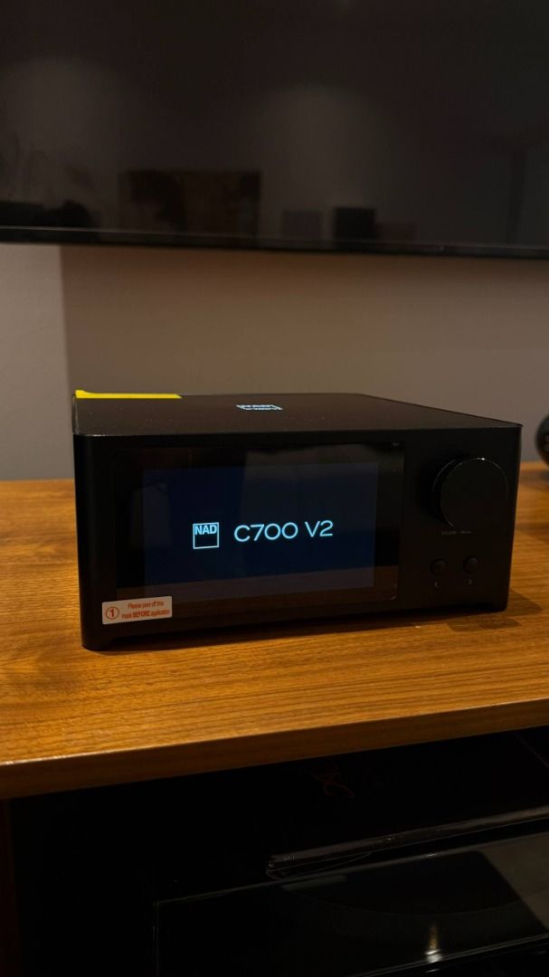 NAD C 700 V2461637183792762880