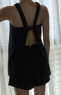 (Category: ) located in . Submitted by preloved.angecloset (Listing ID 1439300186, Image 1). Description: .