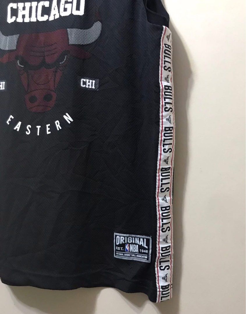NBA Chicago Bulls (Category: Tshirts & Polo Shirts ) located in Angeles City. Submitted by bashthriftstuff123 (Listing ID 1439382839, Image 3). Description: NBA Chicago Bulls Size large Width 21 Length 29 Verygood condi No issue 350 + sf .