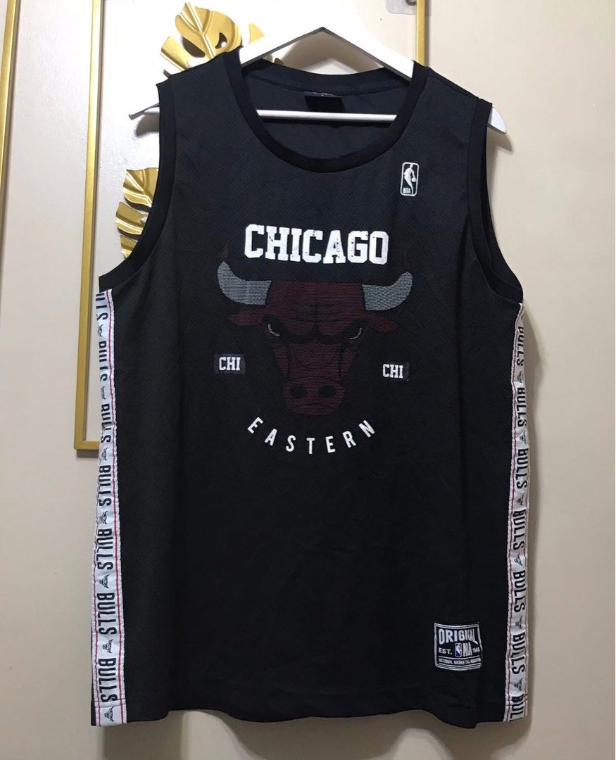 NBA Chicago Bulls (Category: Tshirts & Polo Shirts ) located in Angeles City. Submitted by bashthriftstuff123 (Listing ID 1439382839, Image 1). Description: NBA Chicago Bulls Size large Width 21 Length 29 Verygood condi No issue 350 + sf .