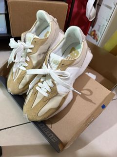 (Category: ) located in . Submitted by gwatstuffshopaholic (Listing ID 1439289185, Image 1). Description: .