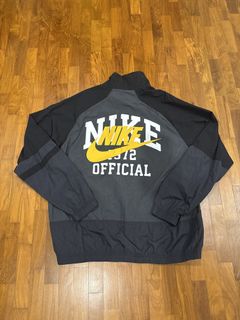 (Category: ) located in . Submitted by goodwardrobeclearance (Listing ID 1439388501, Image 1). Description: .