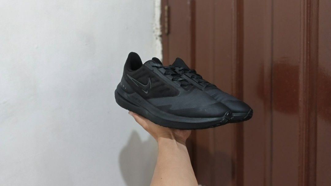 NIKE AIR WINFLO 9 (Category: Sneakers) located in Davao. Submitted by jahvyen (Listing ID 1439371094, Image 1). Description: FOR SALE! NIKE AIR WINFLO 9 SHIELD. SIZE: US 10.5 EUR 44.5 EXCELLENT CONDITION LOCATION: DAVAO CITY PM LANG. DISCLAIMER : We are not affiliated with any brands shown. All trademarks belong to their respective owners. NO COPYRIGHT INFRINGEMENT INTENDED..