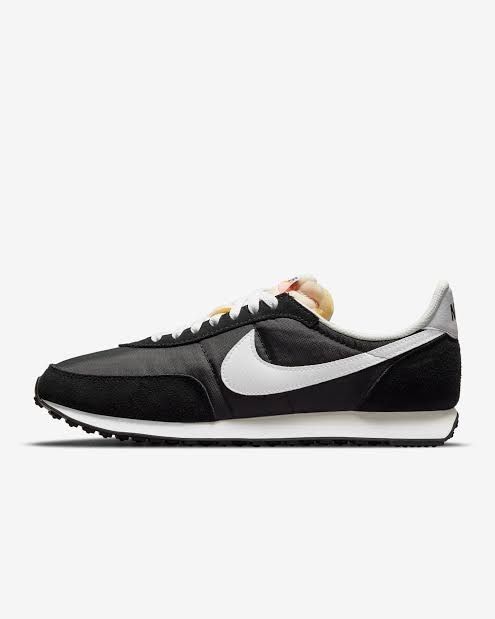 Nike Waffle Trainer 2 (Category: Sneakers) located in Pasig City. Submitted by aaron_diopenes (Listing ID 1439395587, Image 2). Description: .