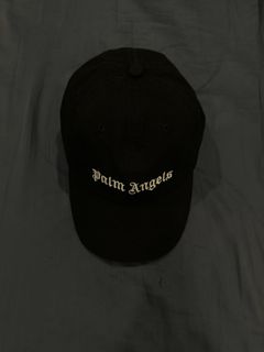 (Category: ) located in . Submitted by authentic_clothing (Listing ID 1439337234, Image 1). Description: .