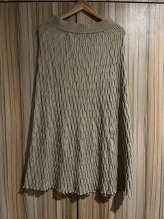 (Category: ) located in . Submitted by thingsbypreloved (Listing ID 1439347827, Image 1). Description: .