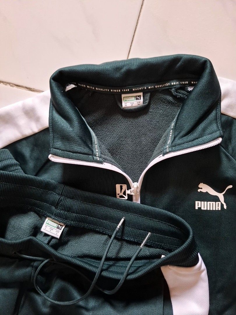 Puma Tracksuit Set MIDYEAR SALE (Category: Sets & Coordinates) located in Bulacan. Submitted by firsthand_personalstuff (Listing ID 1439275416, Image 2). Description: Steal Price!!! Authentic Puma T7 Track Suit Unisex Jacket size XS Jogger size S 2000 for both 1500 each pass as new wore once only in SG pinangOOTD lang rfs: mahaba sken *discolouration due to camera lighting *all items are from brandnew condition .