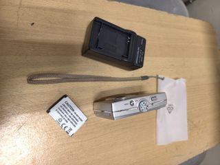 （分類：）位於 。 由 afai662 提交（商品編號 1439292065，圖片 1）。簡介： 。
