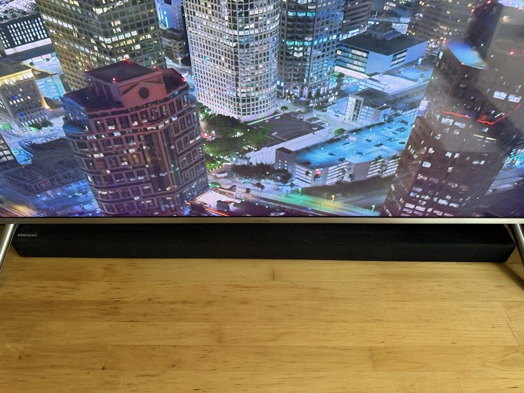 Samsung Soundbar with Subwoofer