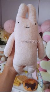 (Category: ) located in . Submitted by neapolitan.cravings (Listing ID 1439335412, Image 1). Description: .