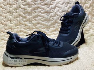 (Category: ) located in . Submitted by luckyshoes17 (Listing ID 1439319151, Image 1). Description: .