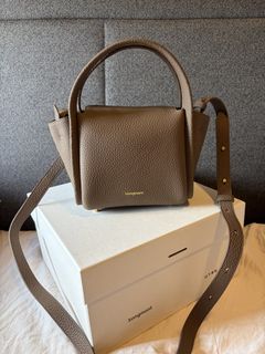 (Category: ) located in . Submitted by zcloset.ph (Listing ID 1439360189, Image 1). Description: .