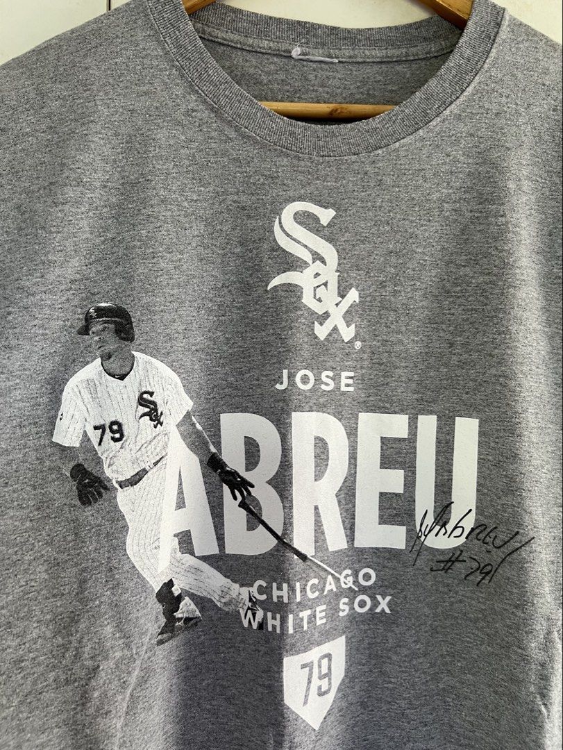 Sox baseball tee (Category: Tshirts & Polo Shirts ) located in Panabo. Submitted by gleojan (Listing ID 1439329138, Image 2). Description: Sox Jose Breu Player Tee in a good condition, size large 23 x 29 350 +shipping fee.