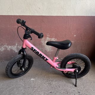 (Category: ) located in . Submitted by thethriftwardrobe.ph (Listing ID 1439380265, Image 1). Description: .