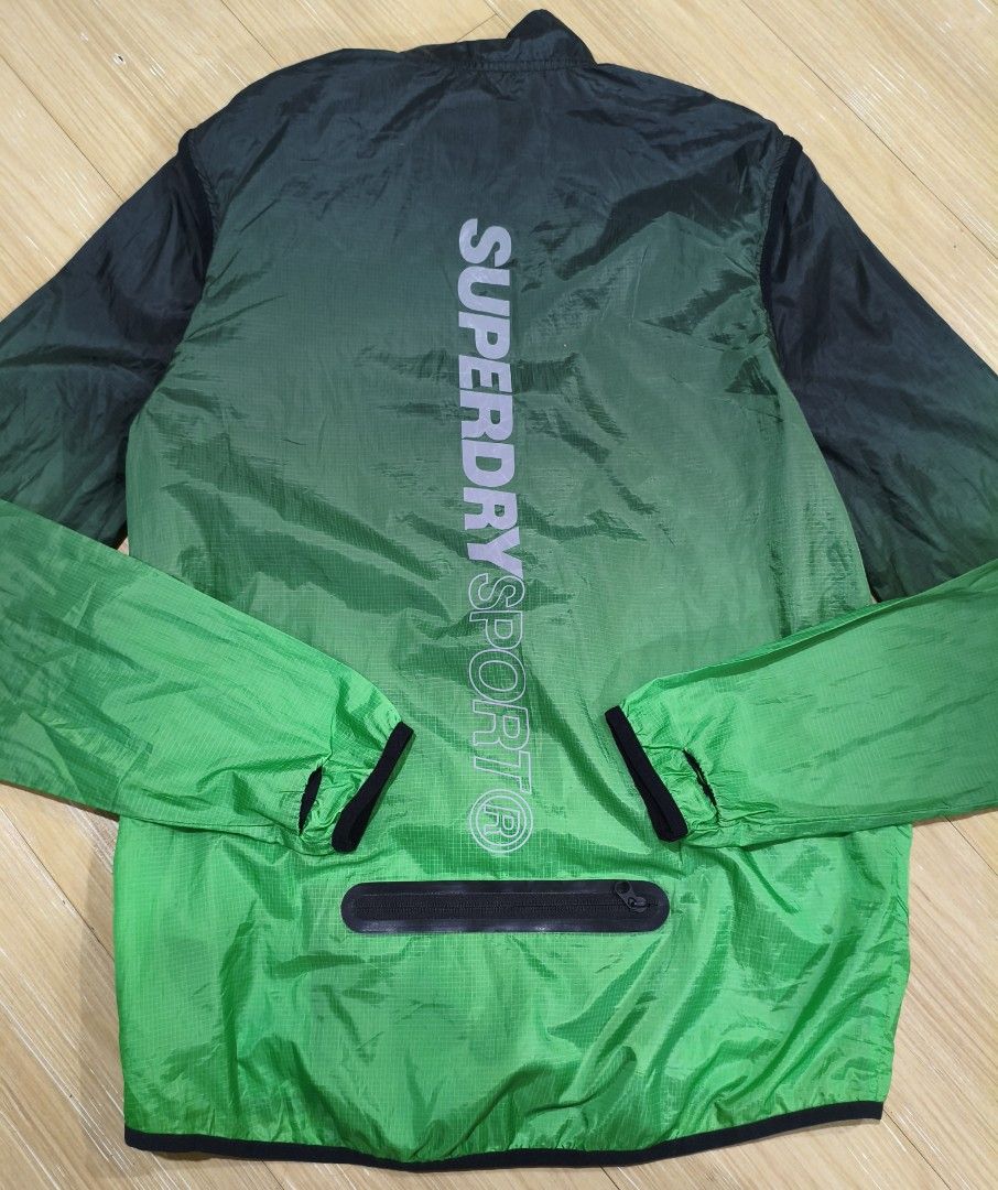 Superdry Windbreaker (convertible to vest; packable) (Category: Coats, Jackets and Outerwear) located in Mandaluyong City. Submitted by declutteringmomma304 (Listing ID 1439274003, Image 1). Description: .