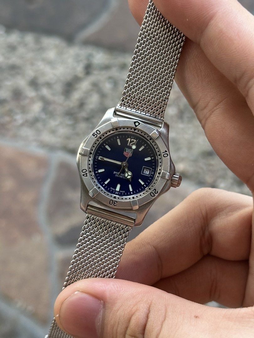 Tag Heuer Professional 2000 (Category: Luxury Watches) located in Manila. Submitted by kahlilpatricioo (Listing ID 1439389173, Image 2). Description: Tag Heuer Professional 2000 Ref. WK1313-0 Cal. 956.112 Swiss quartz Dimensions: 28mm ₱22,500 negotiable • Ladies watch • Aftermarket bracelet • All original watch head • Fits up to 7.5 inch wrist.