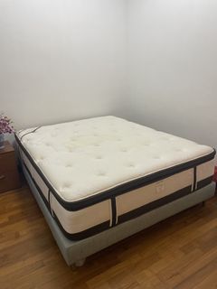 (Category: ) located in . Submitted by zhuhing563707 (Listing ID 1439385571, Image 1). Description: .