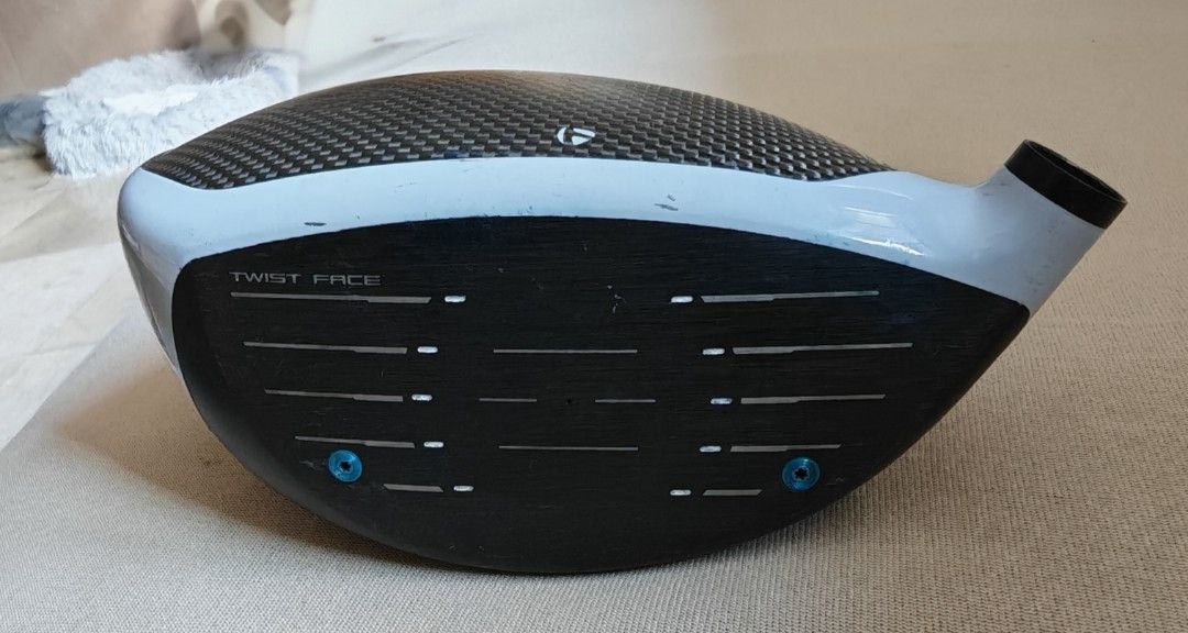 TaylorMade SIM Driver head 9 degree loft OPEN FOR SWAP (Category: Golf) located in Quezon City. Submitted by jennyjack (Listing ID 1439329616, Image 2). Description: TaylorMade SIM DRIVER HEAD 9 degree loft OPEN for SWAP for a TAYLORMADE SIM MAX DRIVER.