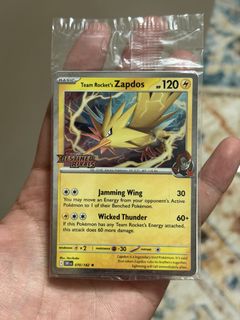 Pokemon TCG vintage Zapdos - 16/102 - Holo Unlimited Base Set Unlimited  vintage Pokemon card, Hobbies & Toys, Toys & Games on Carousell