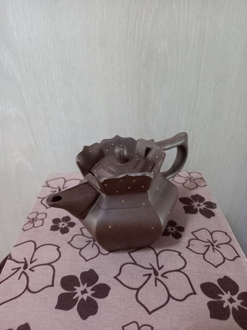 Teapot461009585890938881