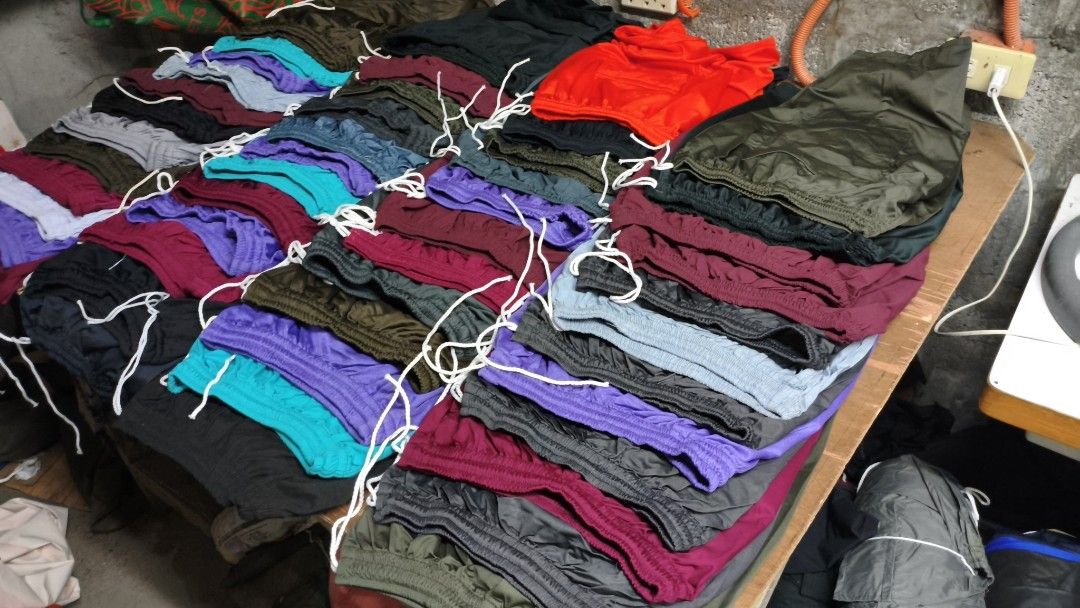 Two Pocket Shorts Tahing Tanay - Direct Supplier (Category: Shorts) located in Rizal. Submitted by p0gss (Listing ID 1439383803, Image 3). Description: - 2 pocket shorts tahing tanay -320 per dozen -Direct supplier here -Nagbabagsak din po ako sa Baclaran - Bundled and ready to ship!.