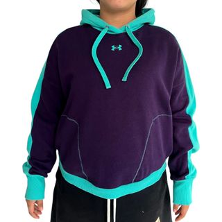 (Category: ) located in . Submitted by ejay.thrift.clothes (Listing ID 1439405631, Image 1). Description: .
