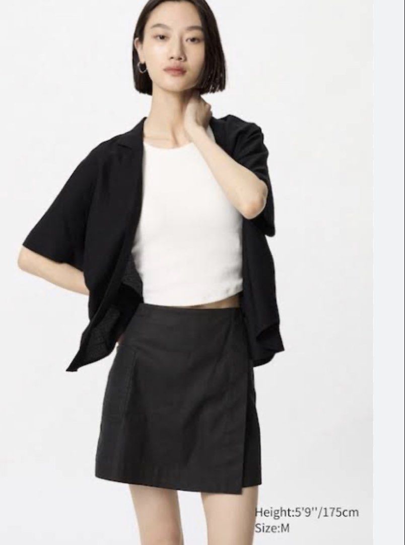 Uniqlo Black Linen Skort (Category: Skirts) located in Bacolod City. Submitted by jenmi_ (Listing ID 1439406998, Image 2). Description: Uniqlo Black Linen Skort Small Used once.