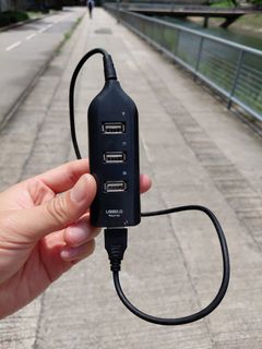 USB 2.0 Quad-Port Hub465738472233390080