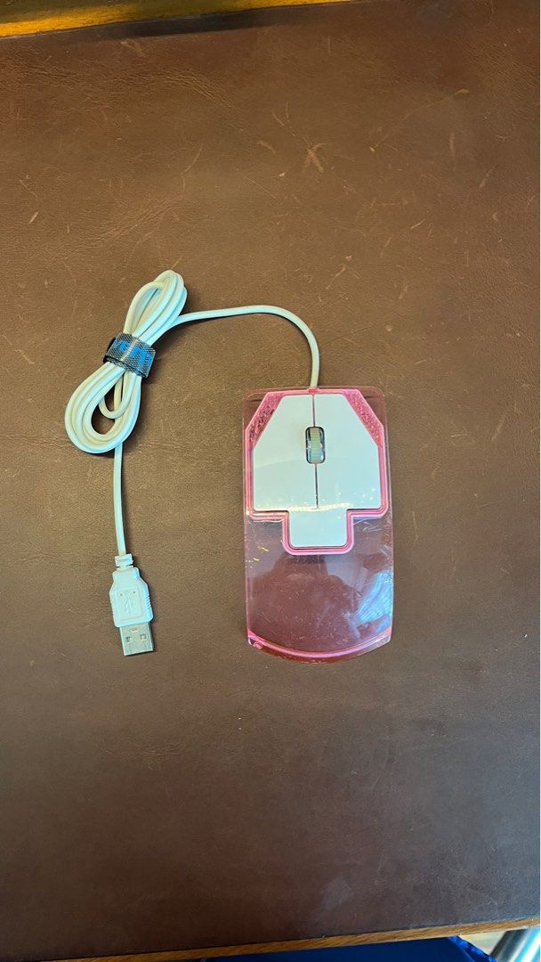 USB Wired Mouse — Pink (Category: Mouse & Mousepads) located in San Juan City. Submitted by kaelarafer (Listing ID 1439400246, Image 1). Description: Transparent Pink Wired Mouse Used a few times only Generally neat and clean RFS: Decluttering .