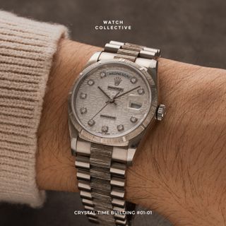 (Category: ) located in . Submitted by watchcollective (Listing ID 1439310037, Image 1). Description: .