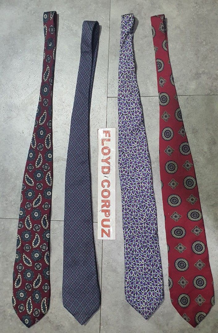 VINTAGE CHRISTIAN DIOR TIES (Category: Ties) located in Laoag. Submitted by floydg_corpuz22 (Listing ID 1439377062, Image 1). Description: Vintage cd ties One size 2 Excellent 2 with issue (see pic) Selling aspack 450+sf.