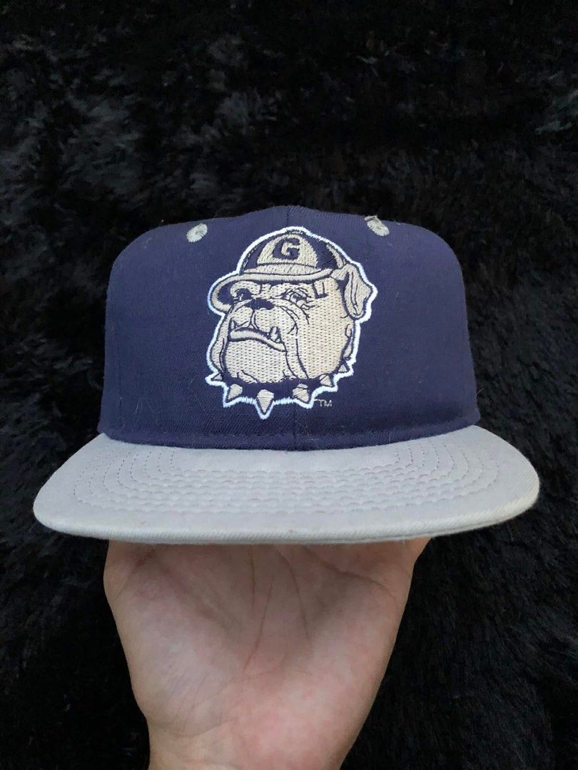 VINTAGE CLOSE CAP - GEORGE TOWN HOYAS (Category: Caps & Hats) located in Manila. Submitted by luckydeer-3495 (Listing ID 1439405577, Image 1). Description: SIZE 7 1/8 WOOL.