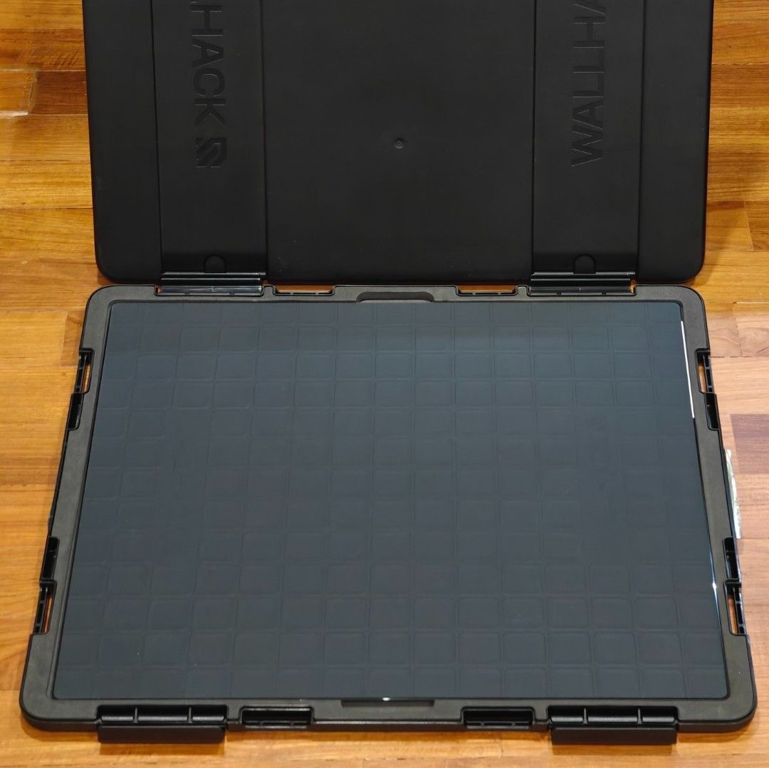 Wallhack SP-005 Glass Mousepad460942880098887683