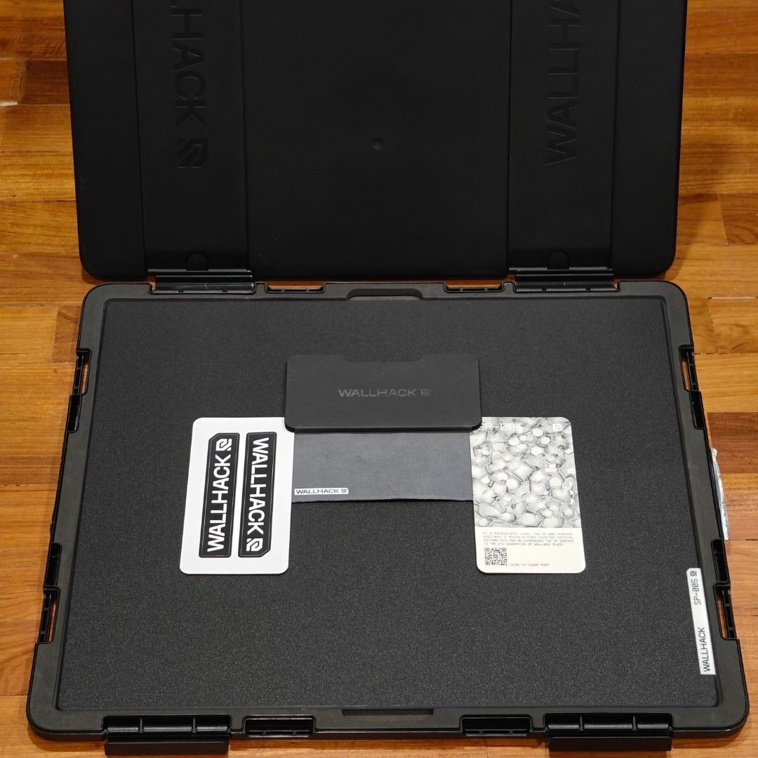 Wallhack SP-005 Glass Mousepad460942880098887681