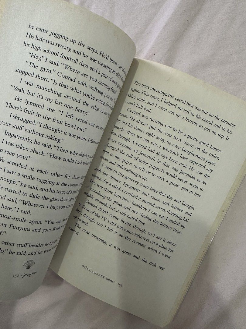 We'll Always Have Summer by Jenny Han (Category: Storybooks) located in Cainta. Submitted by abivc (Listing ID 1439420312, Image 3). Description: "We'll Always Have Summer" by Jenny Han Okay condition Original cover .