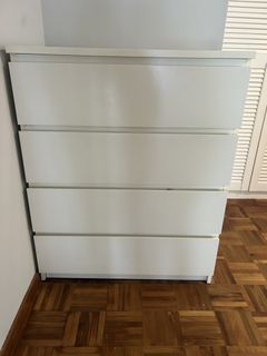 (Category: ) located in . Submitted by ac666 (Listing ID 1439294652, Image 1). Description: .