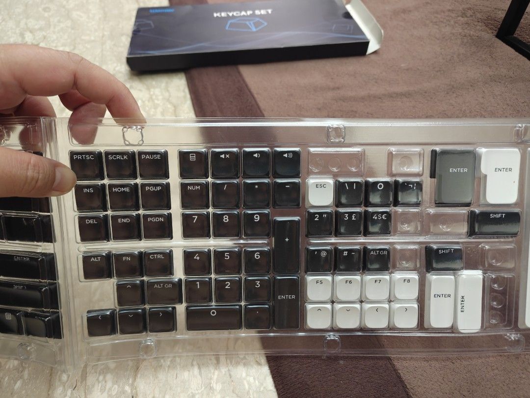 Womier low profile Keycap Set - Black and White461054470898984962