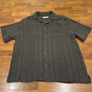 (Category: ) located in . Submitted by goodwardrobeclearance (Listing ID 1439360407, Image 1). Description: .