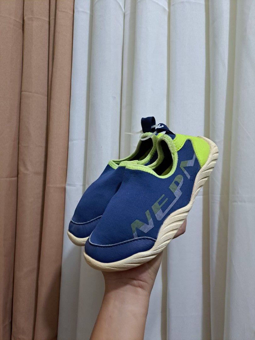 19cm Original Nepa shoes,for kid (Category: Babies & Kids Fashion) located in Quezon City. Submitted by kimlynandaya (Listing ID 1439500377, Image 3). Description: Original shoes,for kid sizes us:13 uk:12.5 eur:31 cm:19.