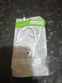Headphones466844325627842560