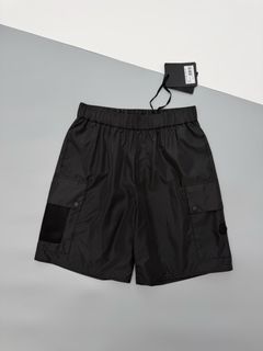 （分類：）位於 。 由 vvofficial 提交（商品編號 1439492239，圖片 1）。簡介： 。