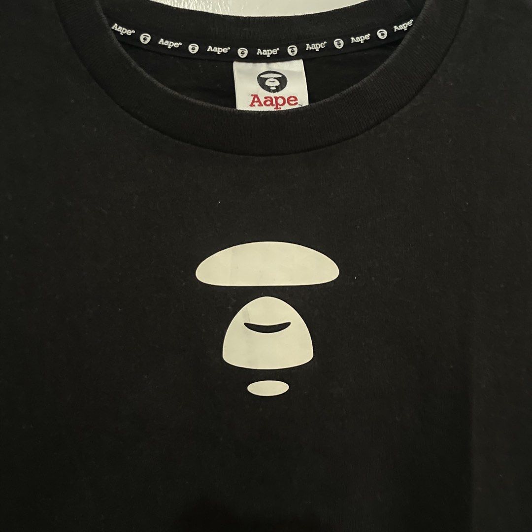 Aape by A Bathing Ape Black T-shirt (Category: Tshirts & Polo Shirts ) located in Leyte. Submitted by byebabies (Listing ID 1439563476, Image 3). Description: - Black Aape by A Bathing Ape T-shirt - Features: - Aape logo on the front - UNVS Aape text on the front - Astronaut graphic on the back - APLUNVS and AP-01 text on the back - Aape logo on the sleeve - Crew neck - Short sleeves All items NEGOTIABLE for SAME DAY PAYMENT Do not offer 50% from