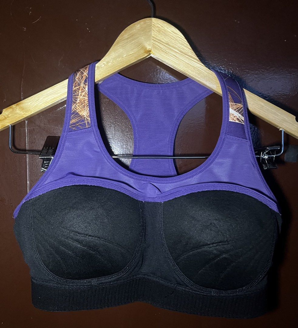 Adidas Climacool Sports Bra (Category: Activewear) located in Cebu City. Submitted by 7paws (Listing ID 1439438797, Image 2). Description: - Adidas Climacool sports bra - Purple with geometric pattern - Racerback design - Adidas logo - Built-in support - Climacool technology - Ideal for athletic activities.