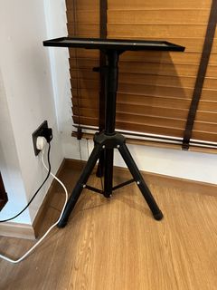 (Category: ) located in . Submitted by Luxelife (Listing ID 1439484402, Image 1). Description: .