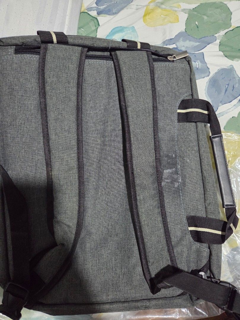 Amazon Laptop Bag (Category: Laptop Bags & Sleeves) located in Quezon City. Submitted by panchie32 (Listing ID 1439577044, Image 2). Description: Selling my Amazon laptop backpack that can also be converted into a handbag, depending on your preferred style/use. Only used once and still in good condition overall. Please note: There’s a white stain/mark (possibly paint) that I wasn’t able to remove using wipes. To be transparent, I’m not exactly su