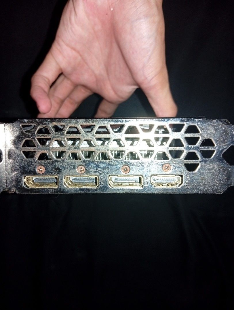 AMD Radeon RX 570 4GB461878619244472322
